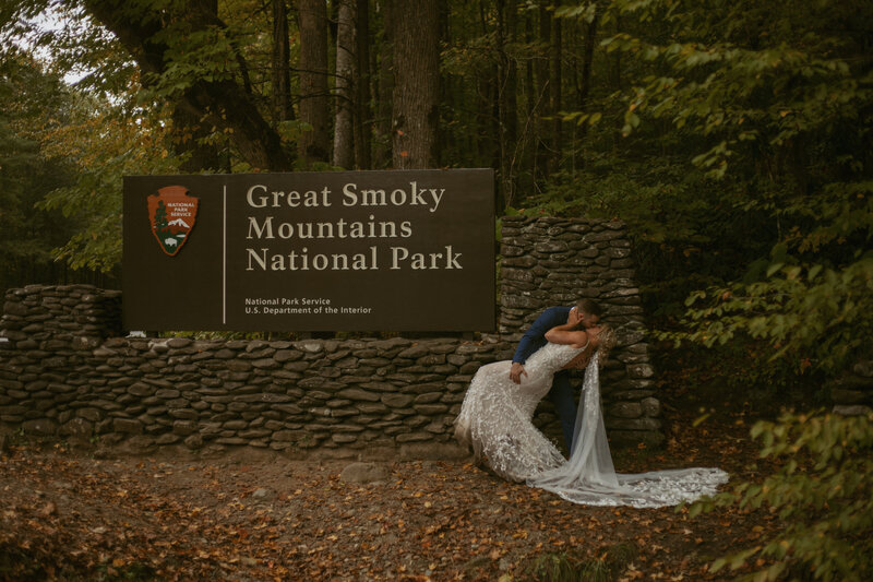 TN elopement photo in the great smoky mountains in TN