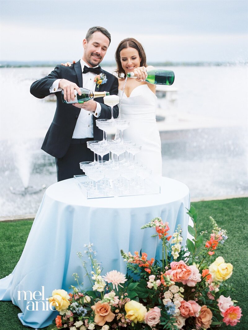 Wedding-at-Horseshoe-Bay-Resort-Bruce-2023-Melanie-Julian-Photography-06-Reception-6Toasts-8