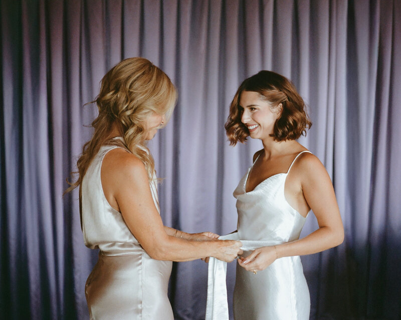 Brady Bates - The Paramour Estate-17