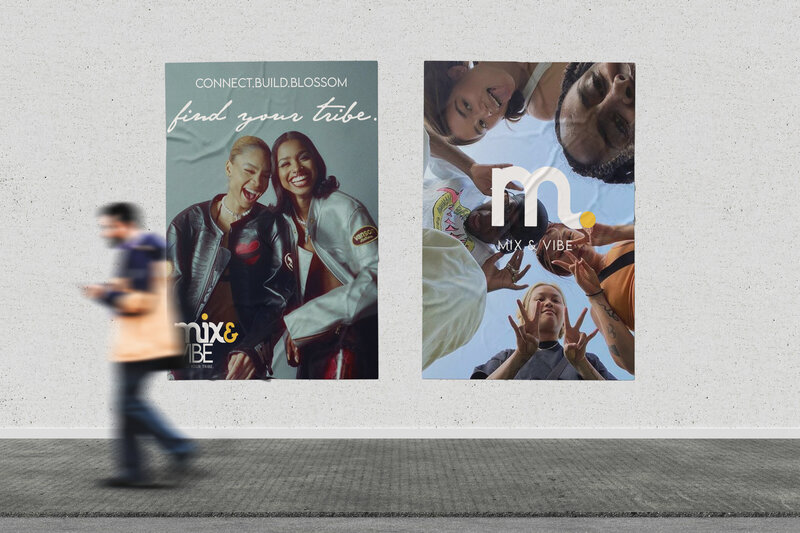 mock up POSTER 2psd