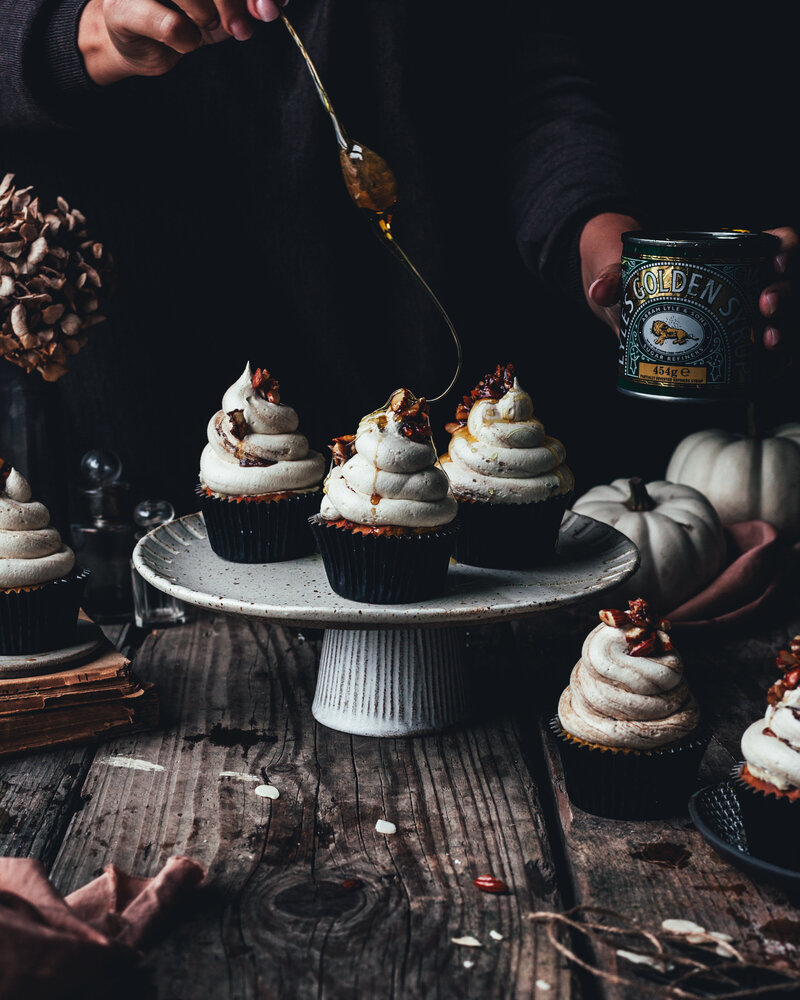 TOP PAGE create a cohesicve and professional brand look