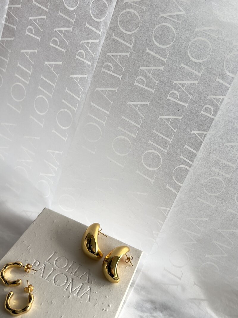 Villa Studio is a strategic design studio crafting brands that connect.