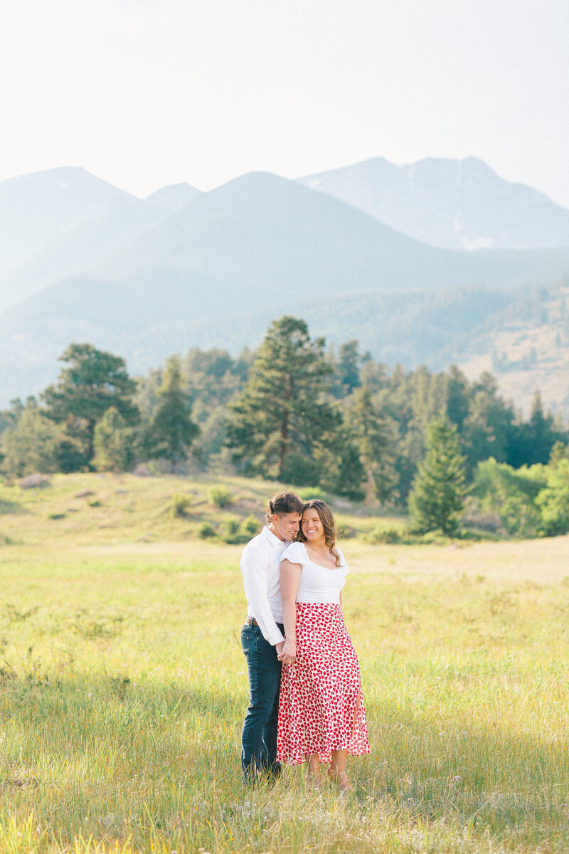 Estes-Park-Summer-Engagement-Photos-5