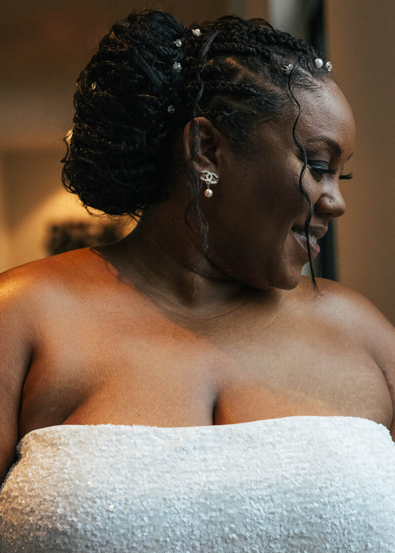 atlanta-lgbtq-bride-closeup-natural-light