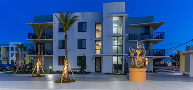 062524BERKELYPALMBEACH-18