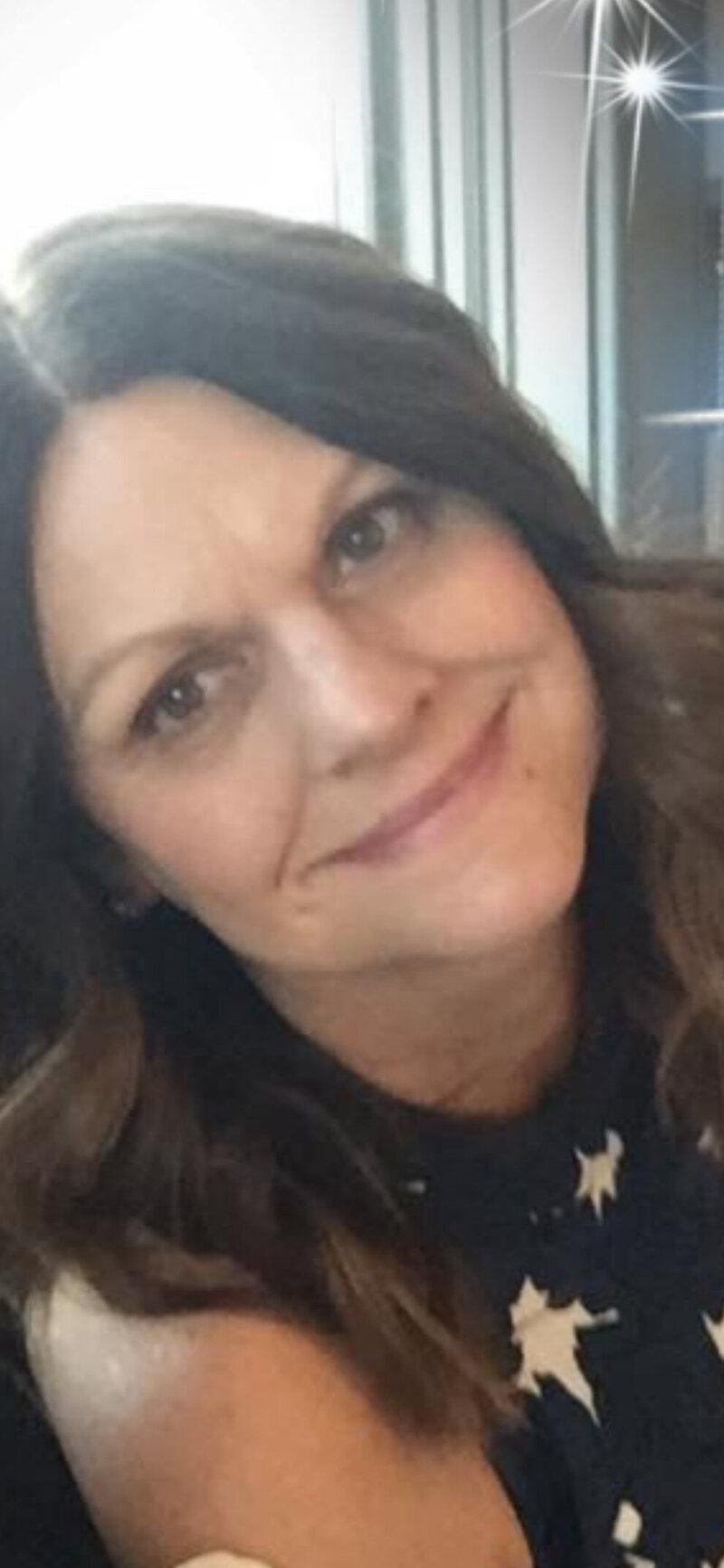 Tami Chavez therapist headshot picture