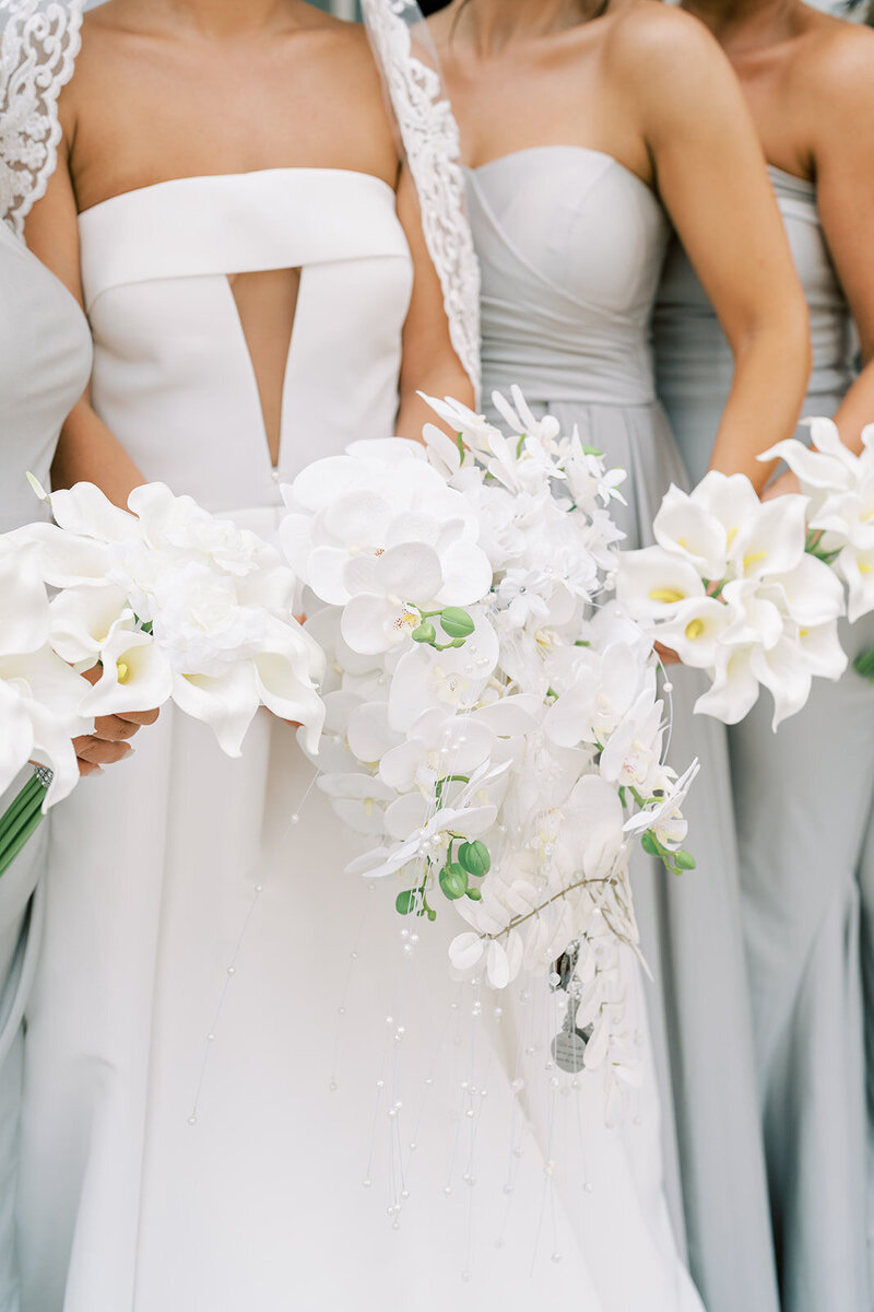 Elegant and epic summer at a Palatial Ballroom with European Ambiance | Ballroom at the Ben | Philadelphia PA | Denise Marie Photography | Editorial Wedding Photographer based in Philadelphia PA