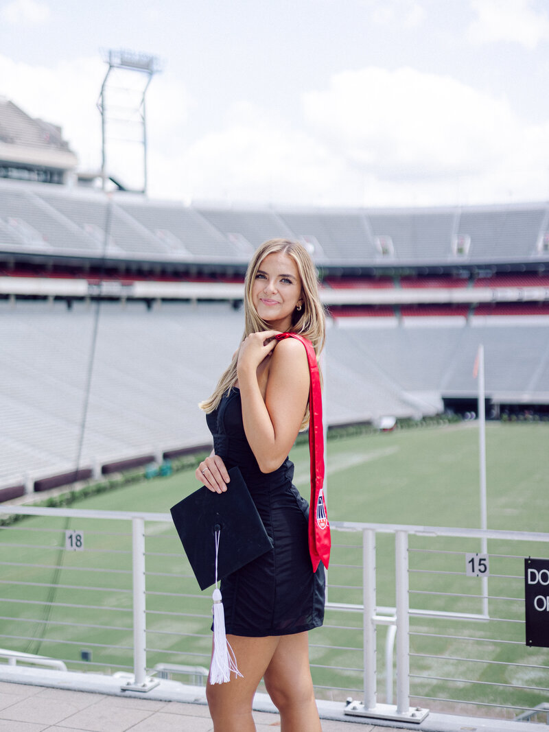 NicoleLobusUGAGrad.byelysec-83