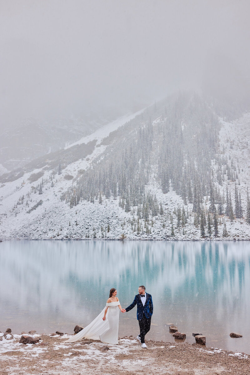 Moraine_Lake_Elopement_GrecoPhotoCo_521
