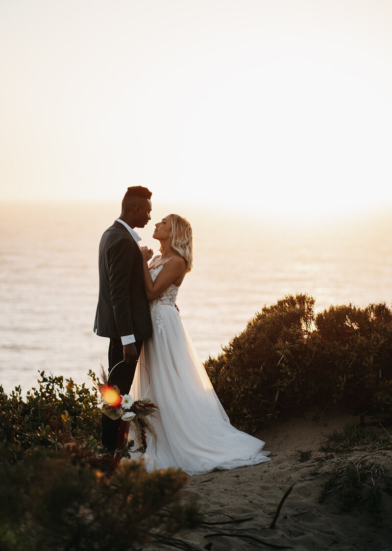 CA beach elopement photos - Colby and Valerie Photographer