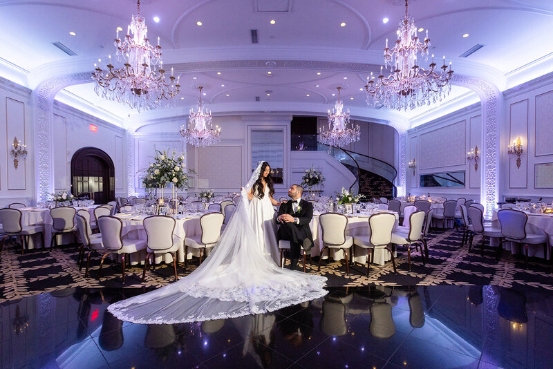 Antonia + George Cam 3-299