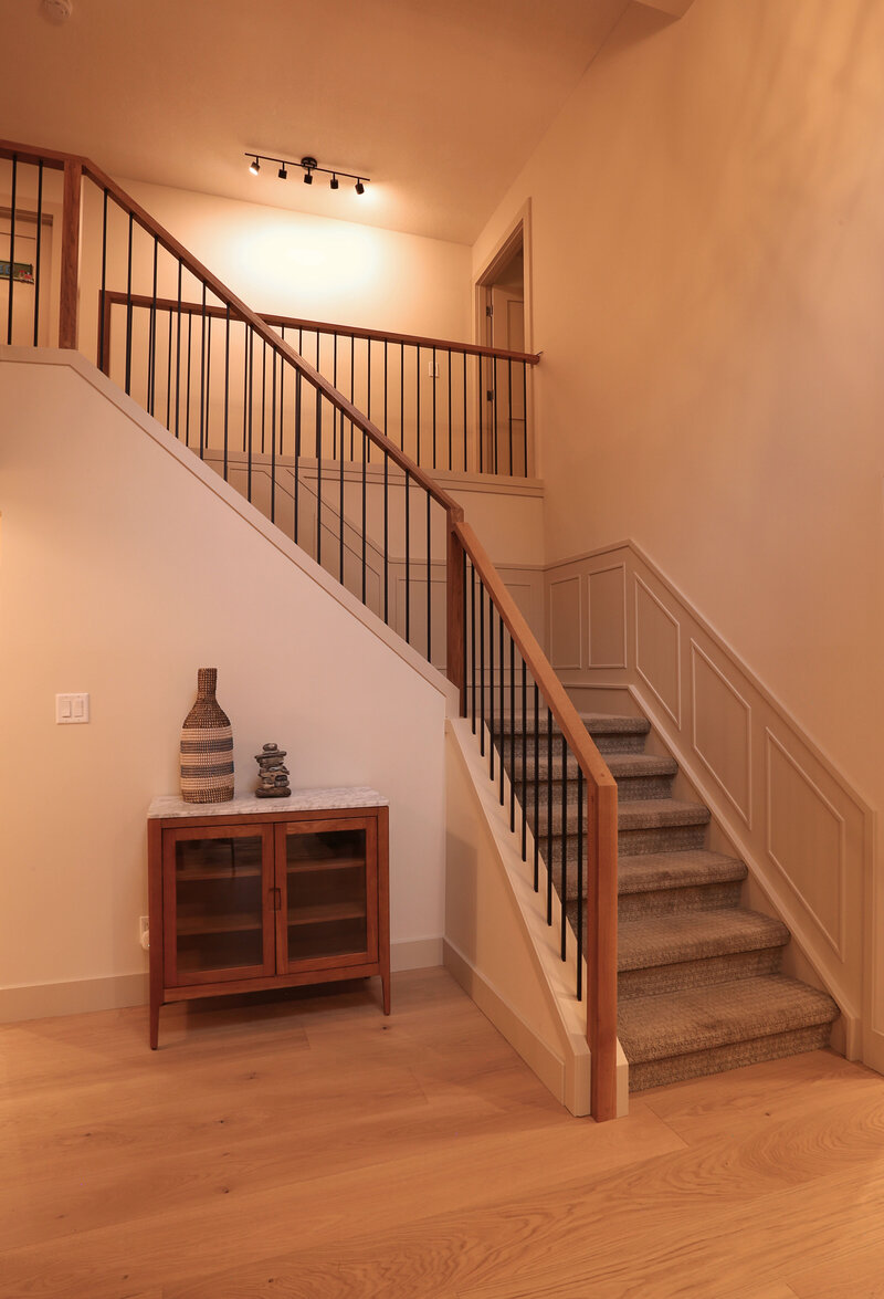 2422 Bay View Place SW 003
