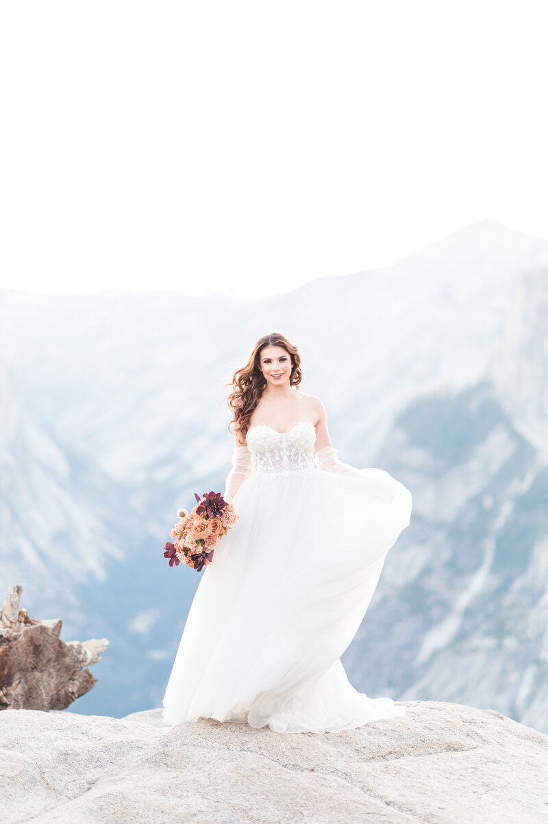 Elopement-photographers-yosemite-nps-glacier-point