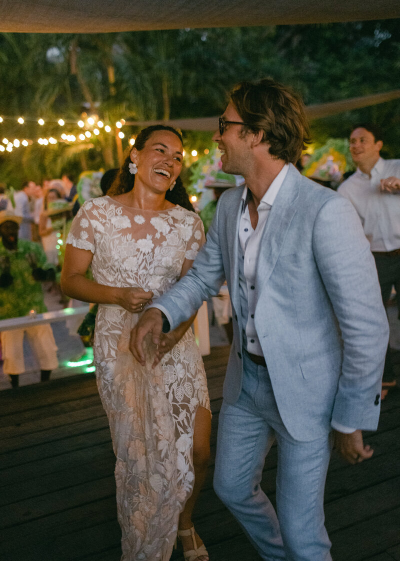 alessandra-shane-harbour-island-wedding-hollyclarkphotography-h-996