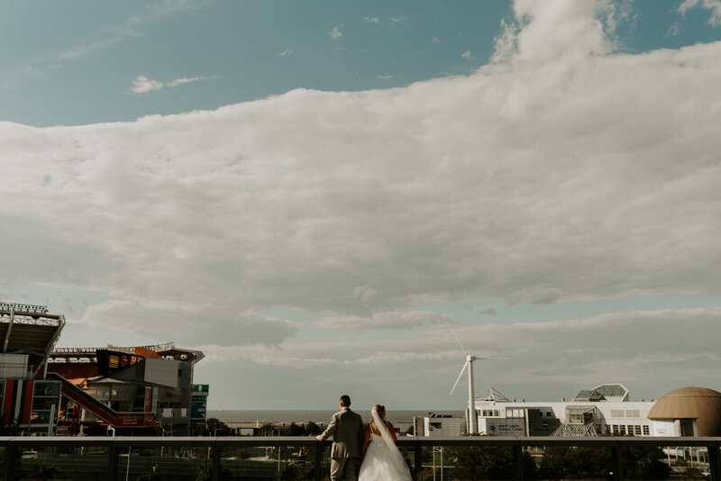 outdoor city wedding photography in cleveland ohio