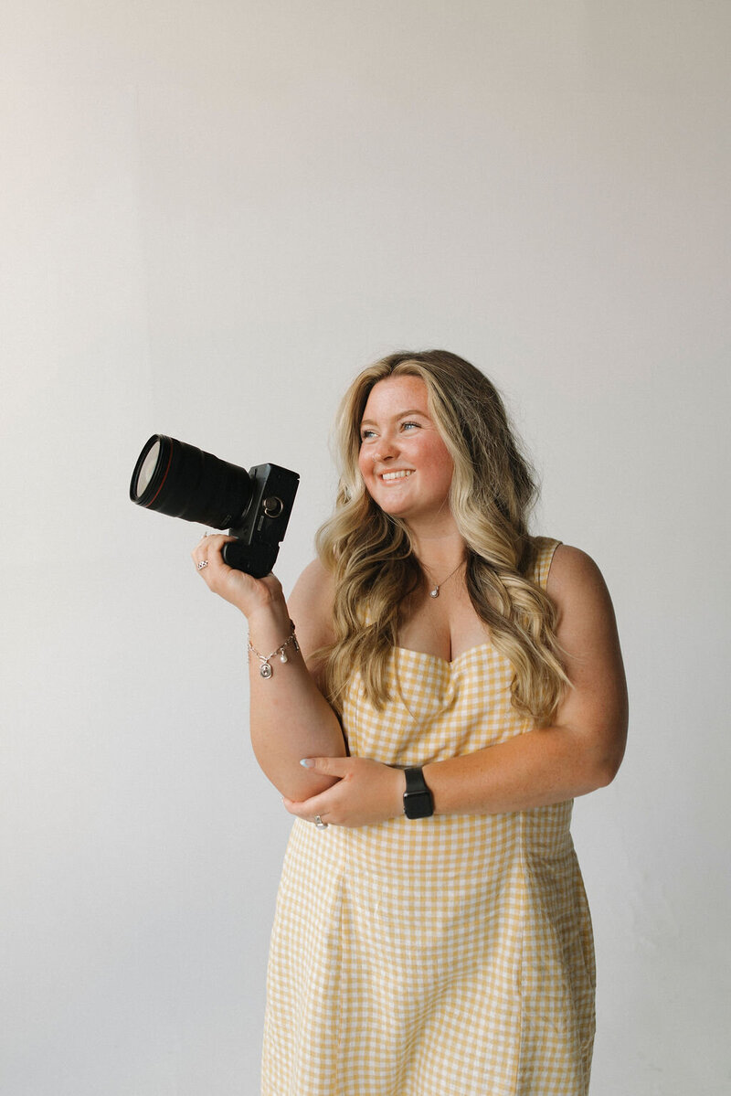 042725_EllieHallmark_Branding_SP00237