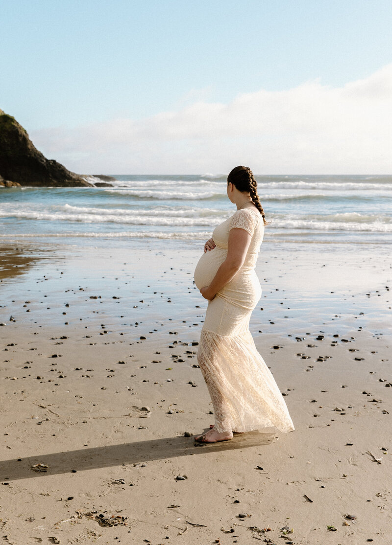 Renee_walker_Oregon_coast_Photographer_Maternity_Motherhood7