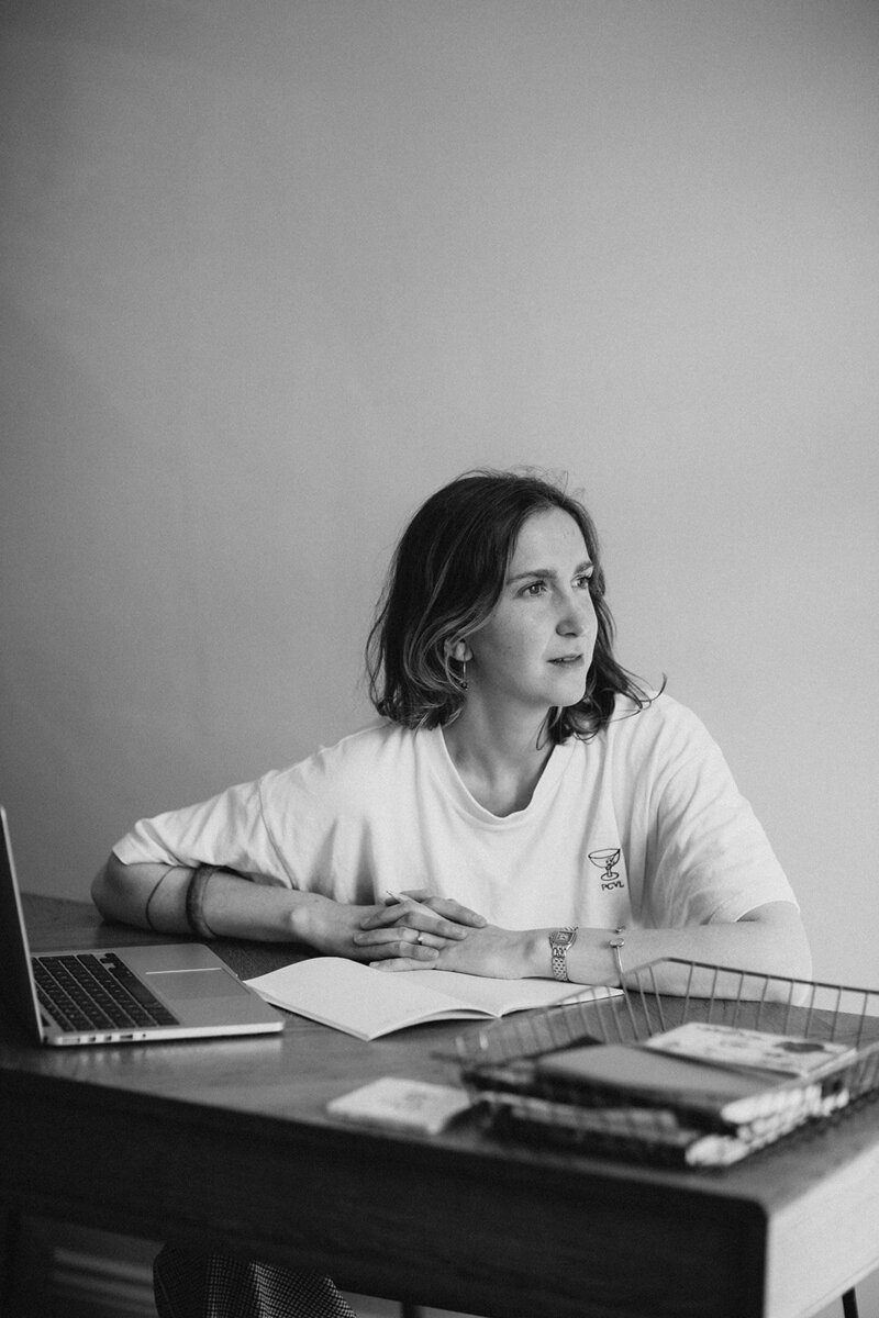 business coach and copywriter at her desk 