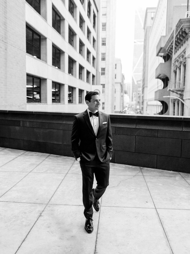 051-larissa-cleveland-moma-wedding-shannon-leahylarissa-cleveland-photo-IC-wedding-561A1513-0378