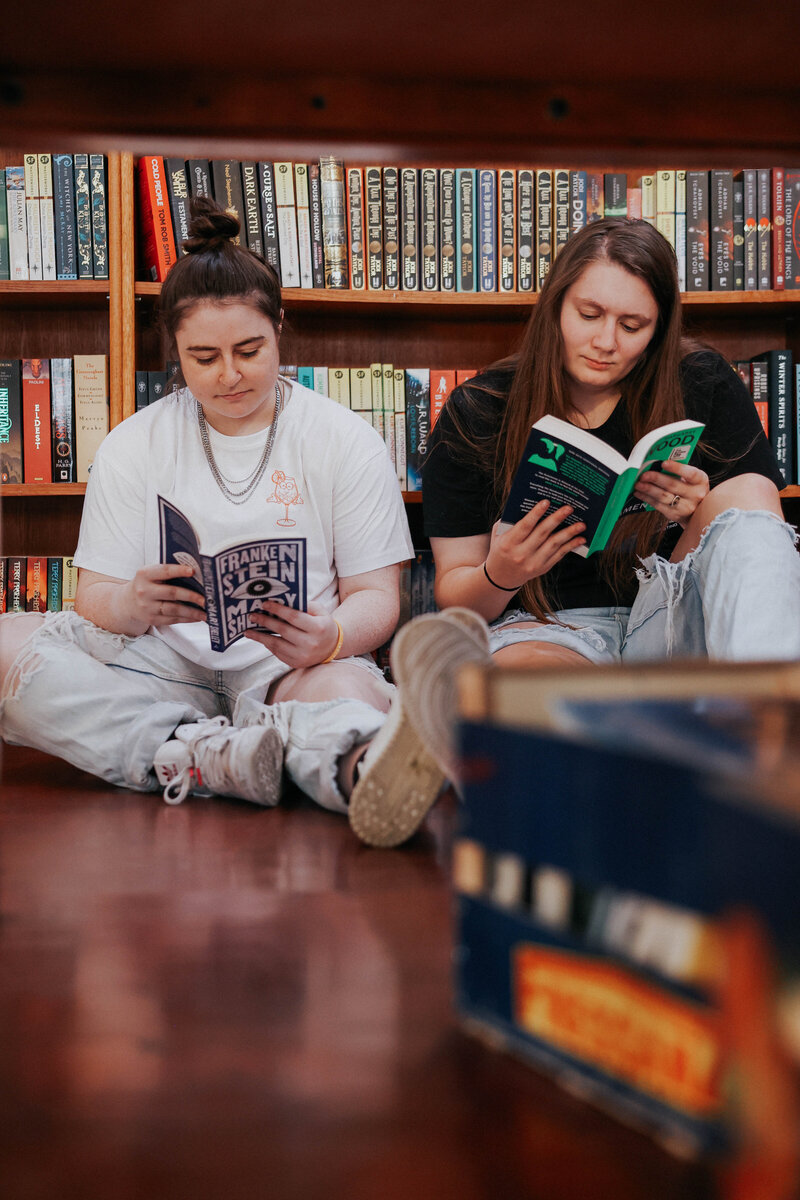 KP and Jessie read books
