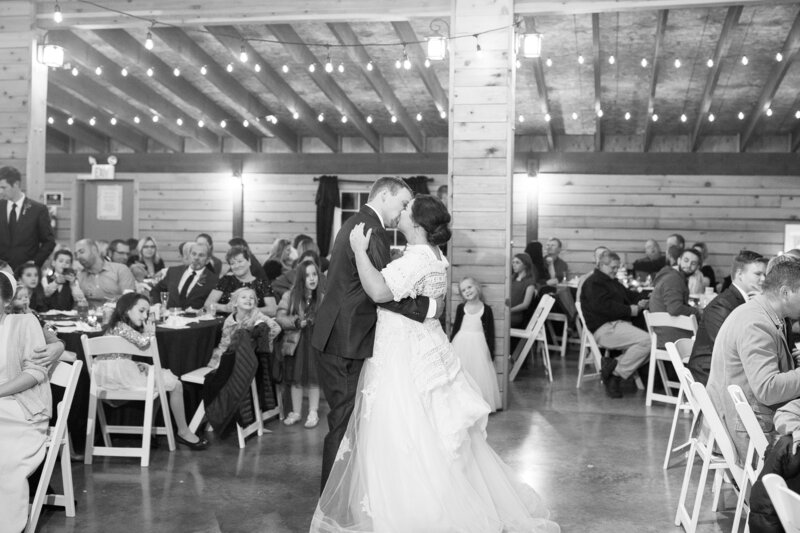 American Homestead Wedding by Spokane Wedding Photographer Taylor Rose Photography-86