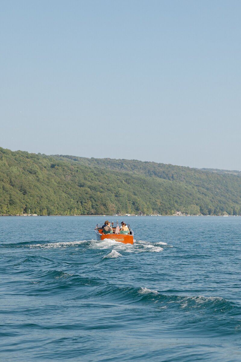 Stratton Mountain Resort Wedding | Elizabeth + Adam » Erika Koop Photography, image size:800x1200