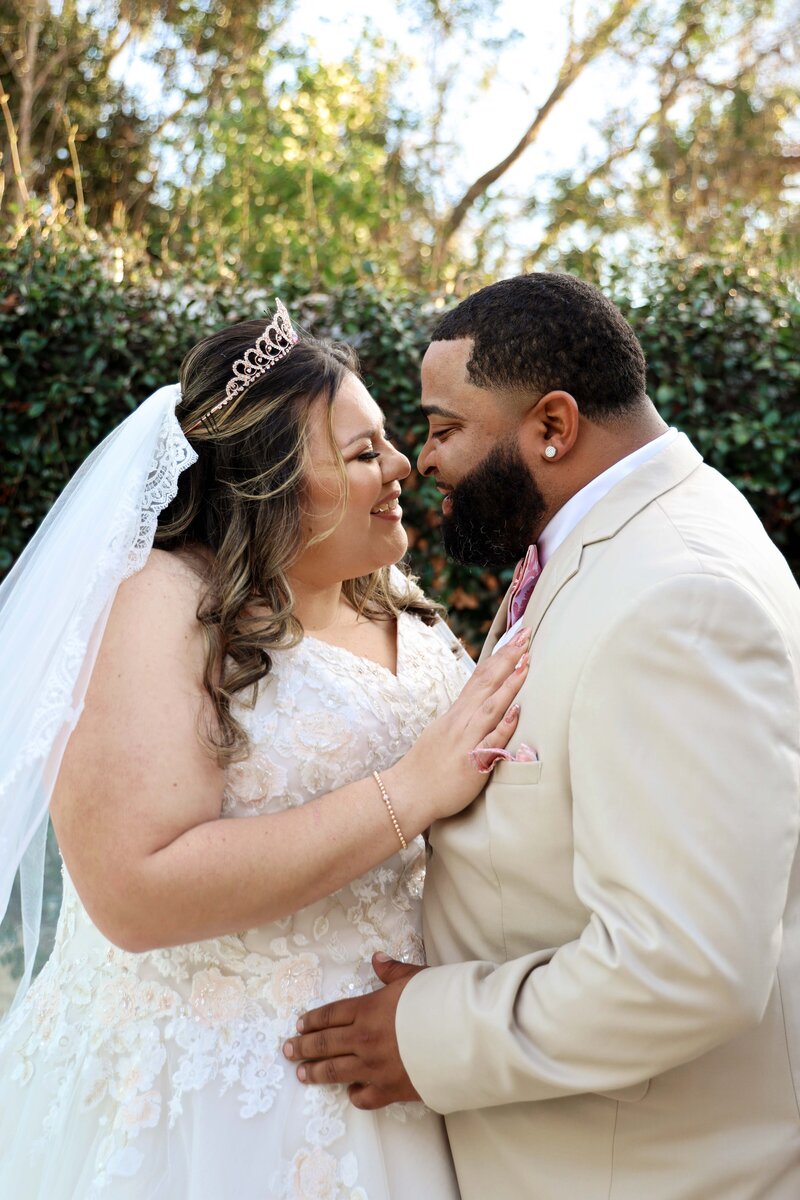 Orlando wedding photographer Romantic portrait of couple