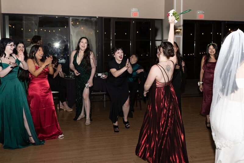 classic-and-documentary-style-wedding-photography-268