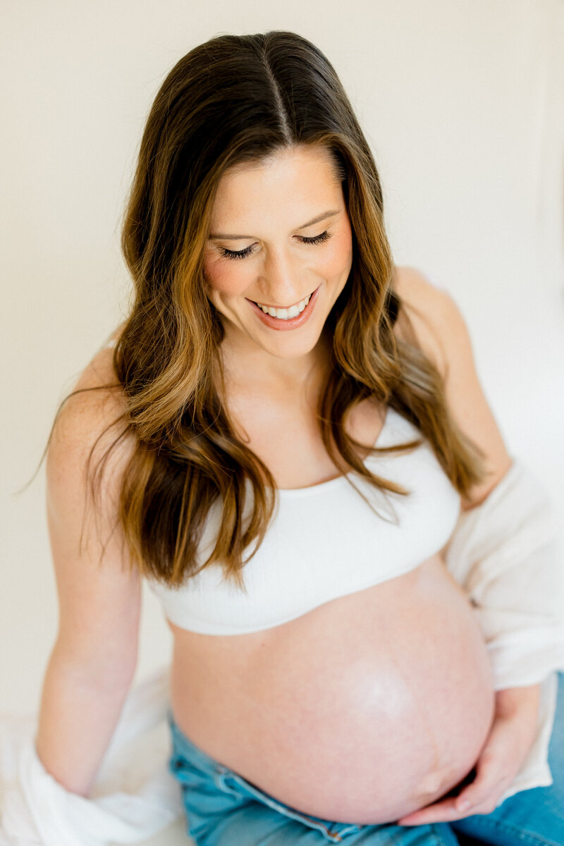 Carly Hinson - Maternity Session - Baucom House-25