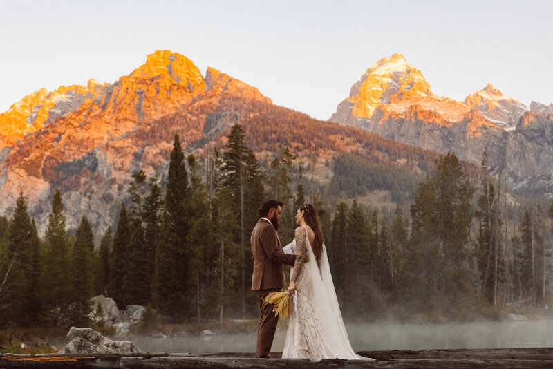 adventure-2207elopement-photographer-uncharted-elopements
