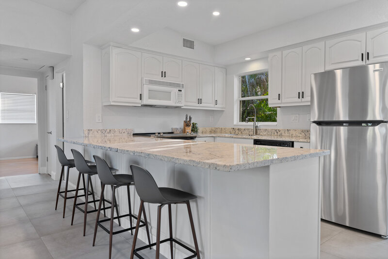 Kitchen - 27-027_930 S Atlantic Ave_by_Johnruzphoto.com