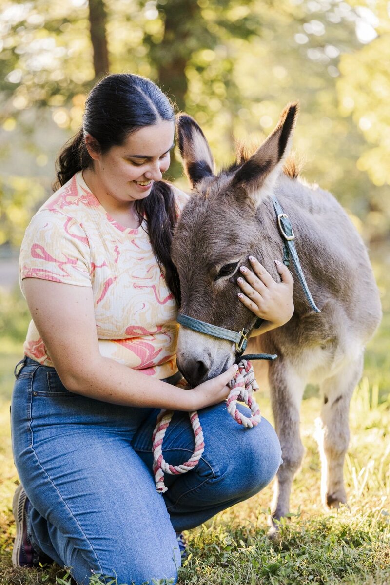 Natural Hudson Valley pet photos in Cold Spring with scenic trails and candid moments
