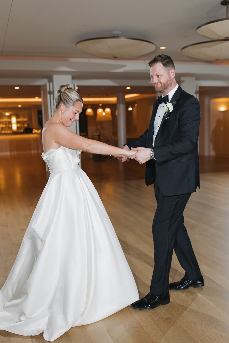 EmilyMcCaffertyPhotography_EisenbergWedding_Previews-123