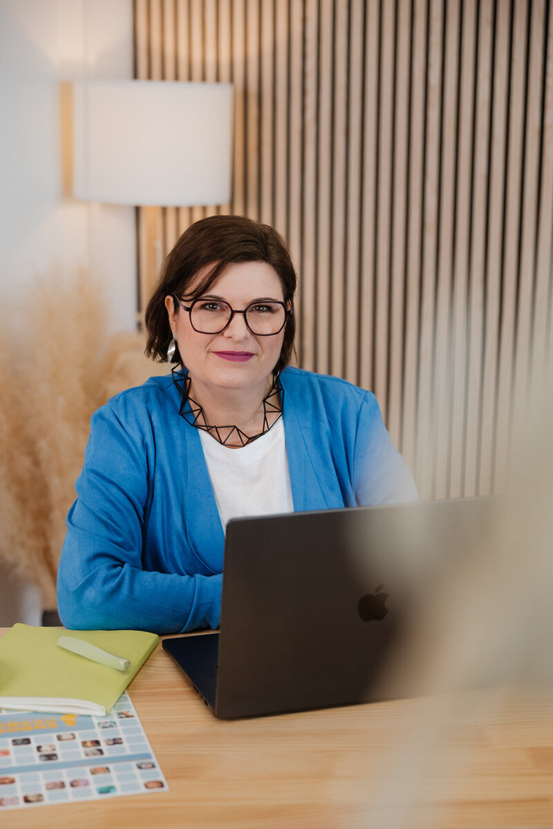 Branding-und-Grafikdesign-für-Zahnärztinnen-und-Ärztinnen