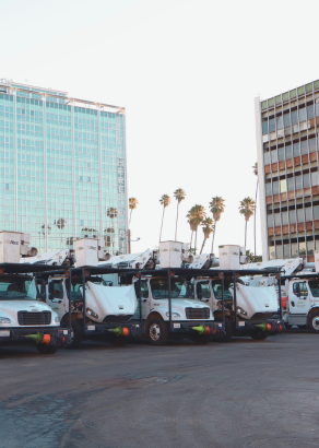 100 Ft. Boom Trucks