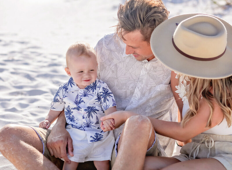 mom-dad-with-baby-on-pensacola-beach