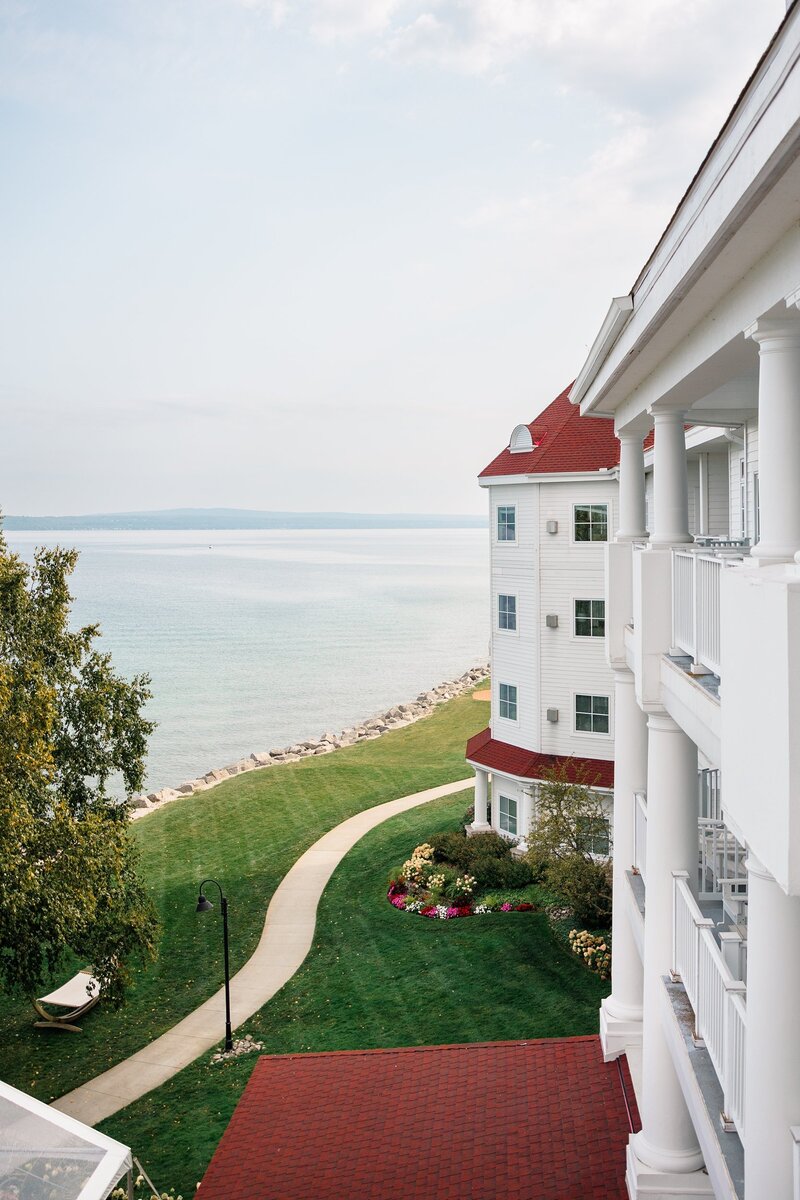 Bay-Harbor-Yacht-Club-Michigan-Wedding-22