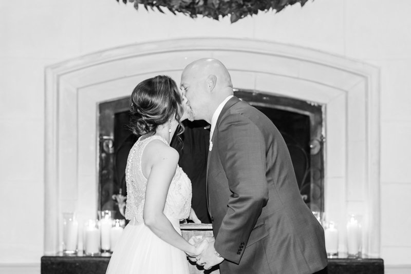 City-Club-Lafayette-Louisiana-Wedding_35