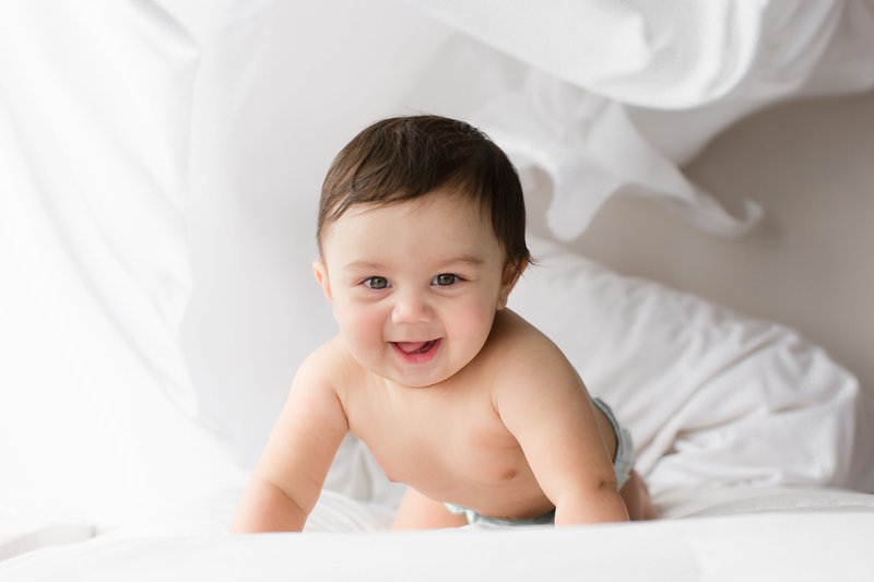 crawling-baby-white-sheets-5F0A1105-2