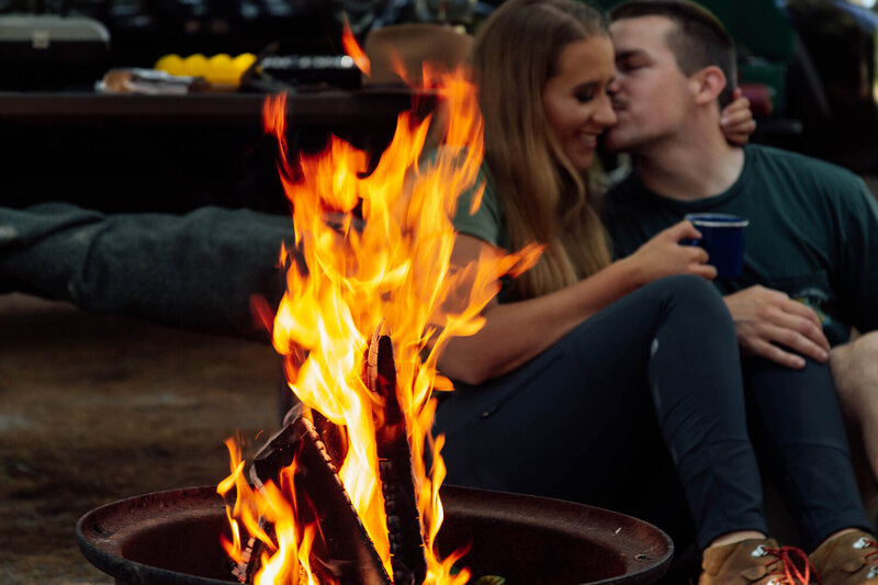 empire-michigan-camping-engagement-style-session-michigan-wedding-photographer-alisciamariephotography-4089
