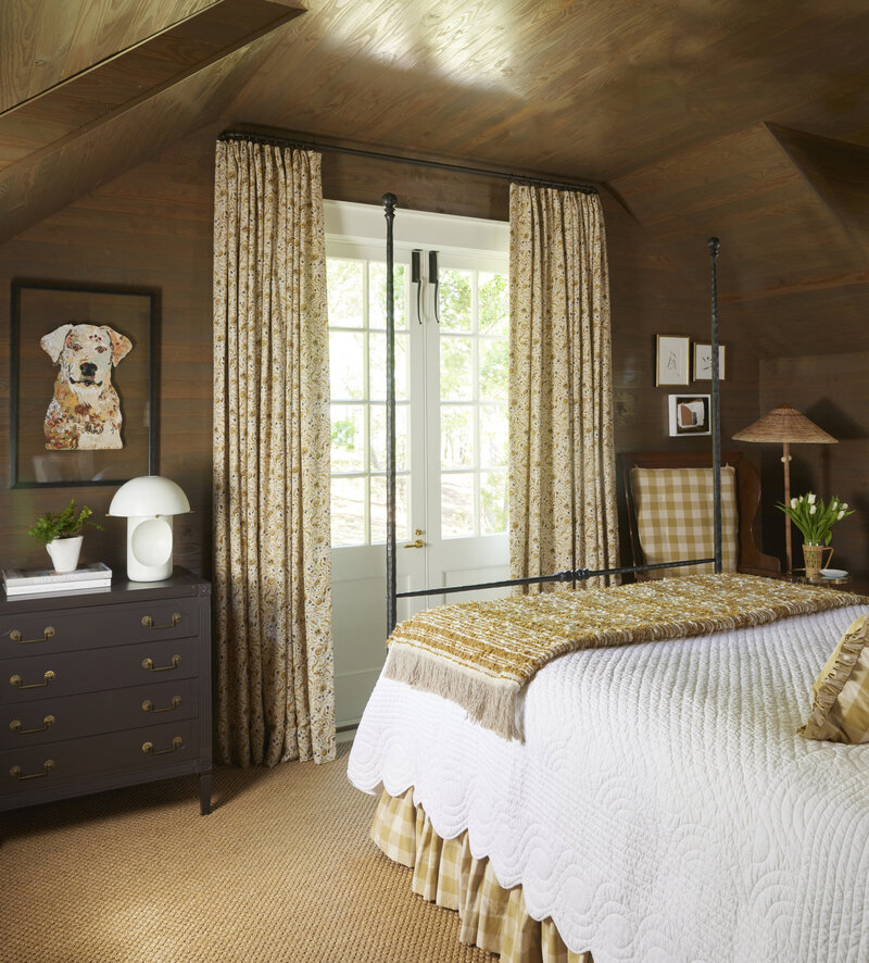 A stunning lake martin home designed by Farris Ann Interiors