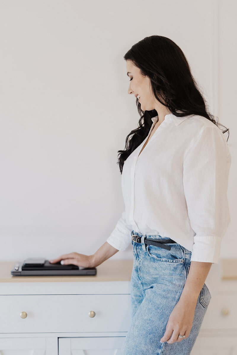 Brooke Johnson providing expert financial support to service-based businesses across Australia.