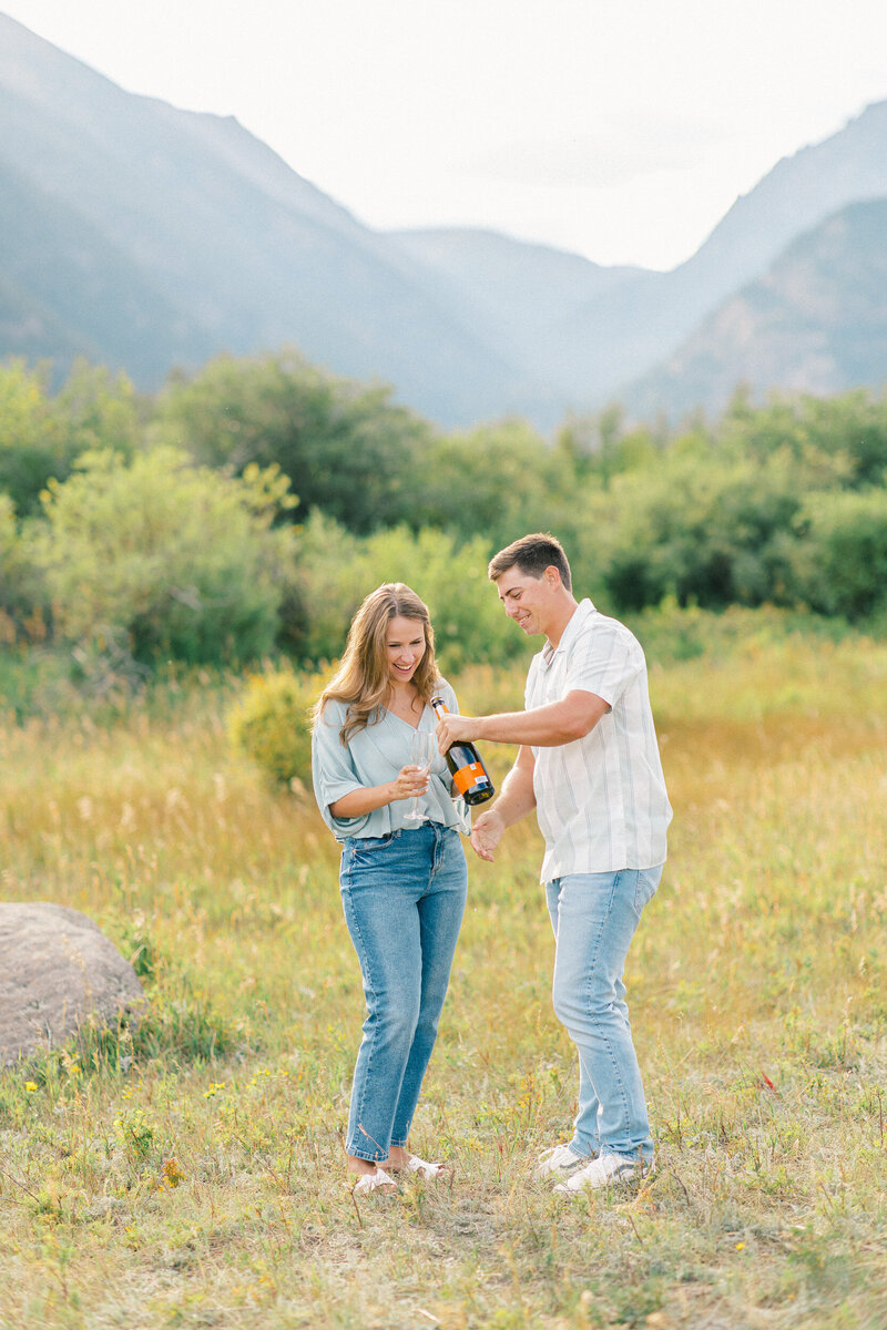 Estes-Park-Engagement-Photography-12