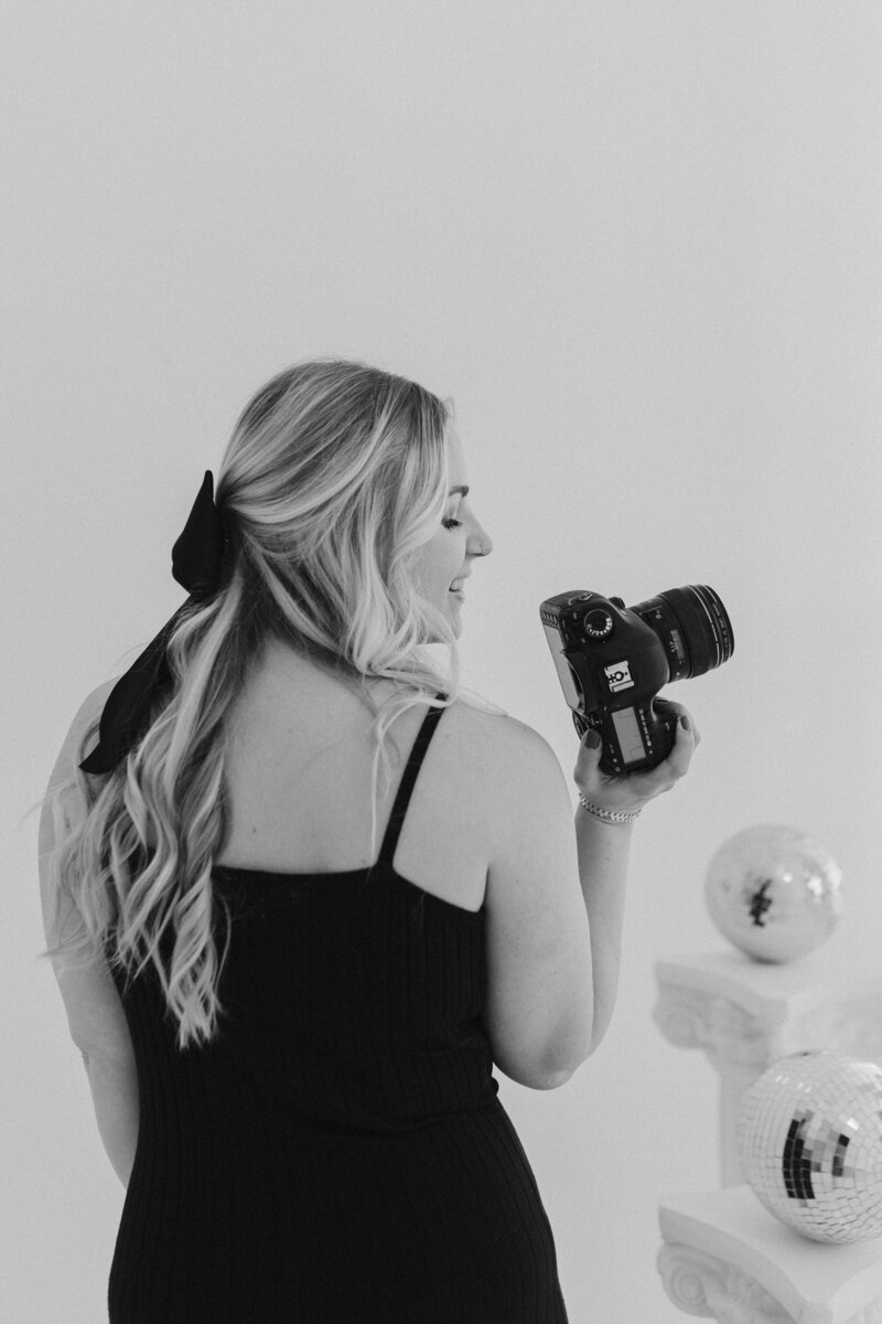 Wedding and Elopement Photographer Taylor Felts