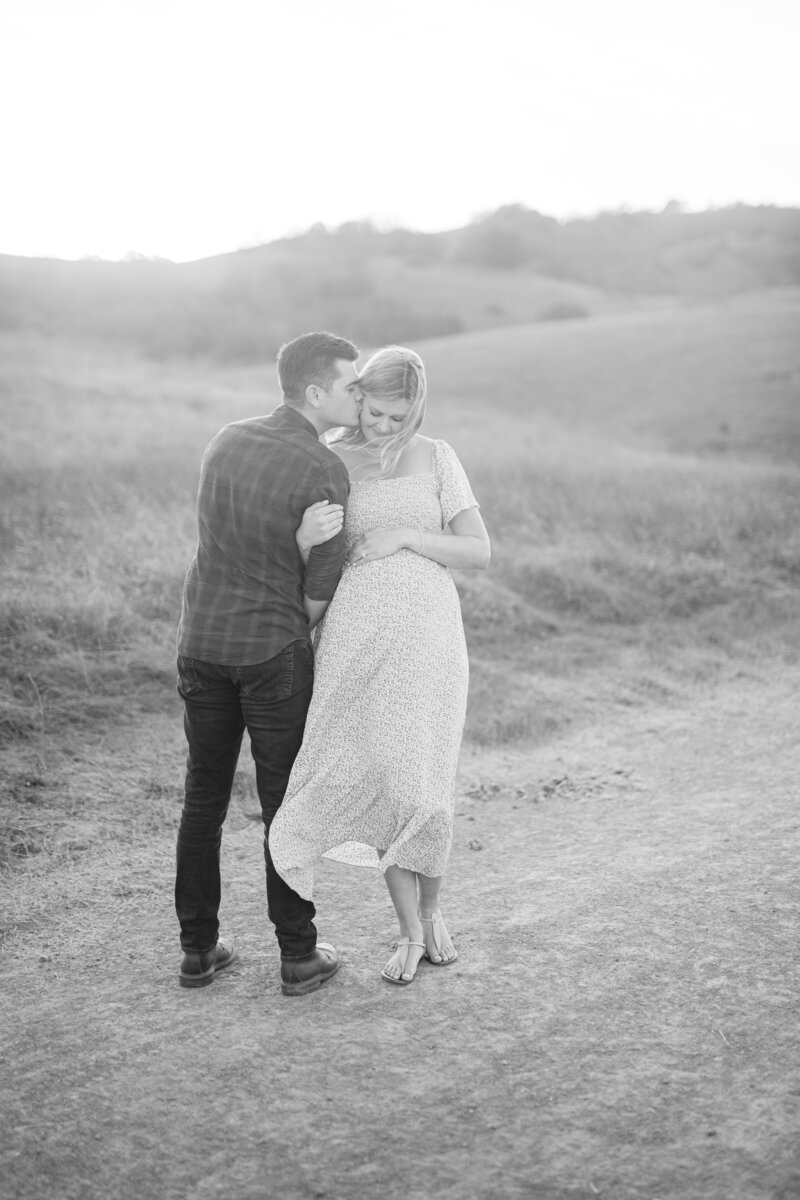Tami & Trevor Maternity Sneak Peek-6