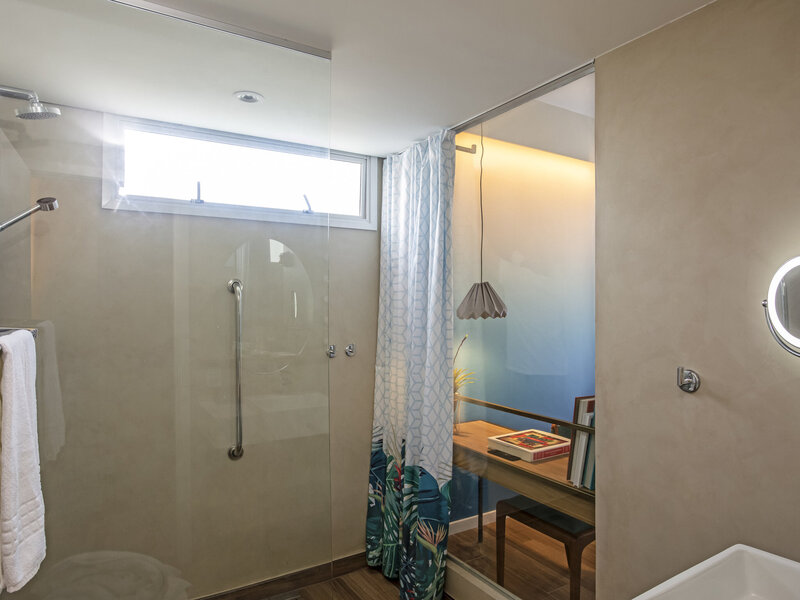 Rio Room 4