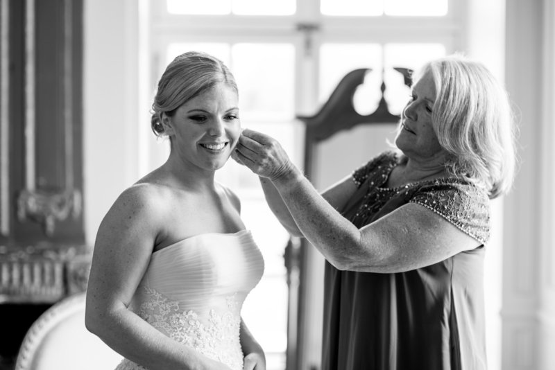 2016_June_5th_Rachelle_James_Wedding_Glen_Manor_House_Portsmouth_RI_Jaimie_Macari_Photo-285