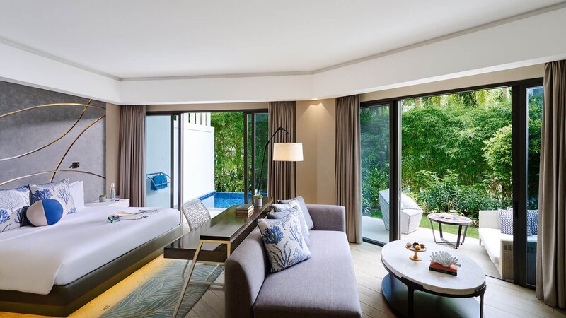 imgi_9_room-garden-premier-with-pool-1