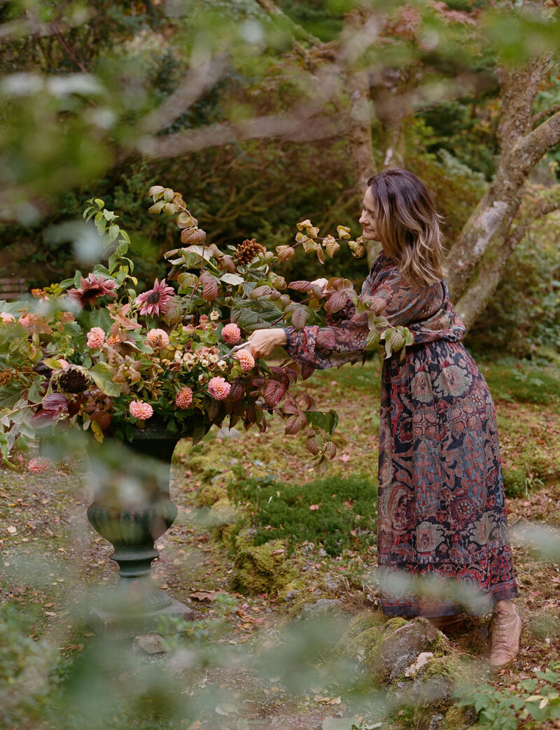 HighlandsShootMossFloralTaylorandPorter0315