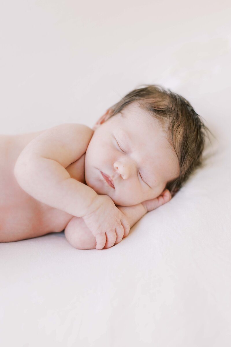 st-louis-in-home-newborn-photos-audrey1